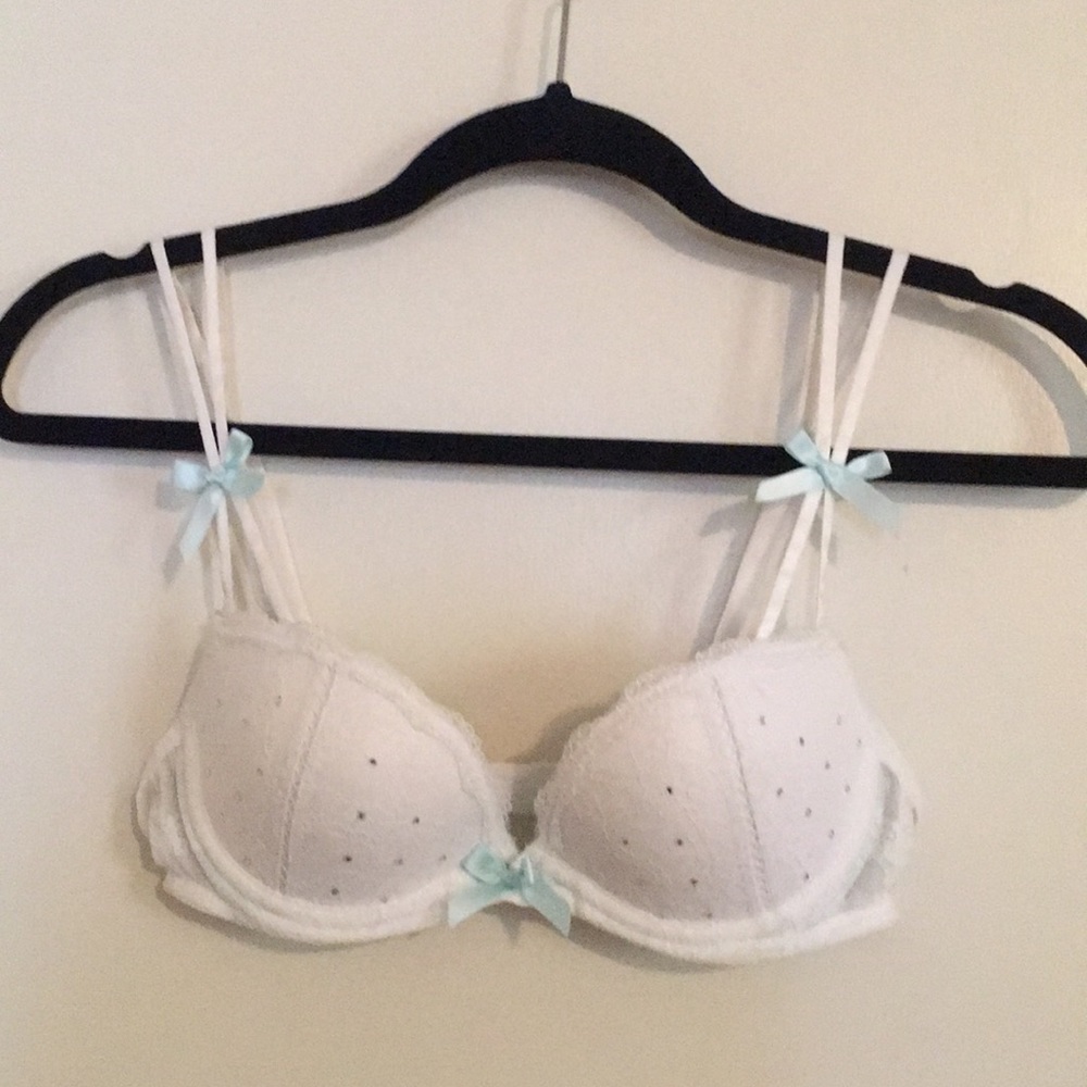 Lightly used VS bra from the “I Do” collection